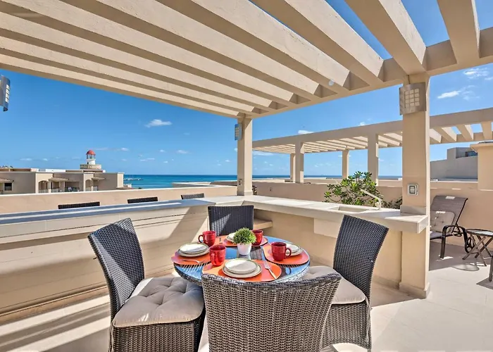 Beachfront W/ Pool Access! * Playa del Carmen